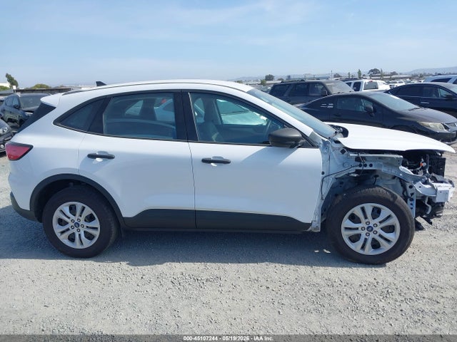 Ford Escape S