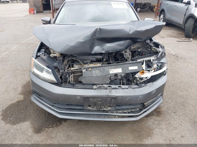 Volkswagen Jetta 1.4t Se
