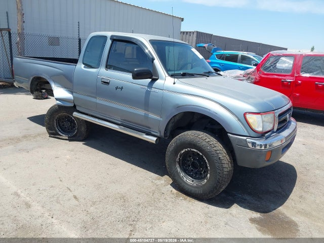 Salvage Toyota Tacoma Image
