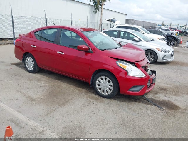 Salvage Nissan Versa Image