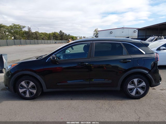 Kia Niro Lx