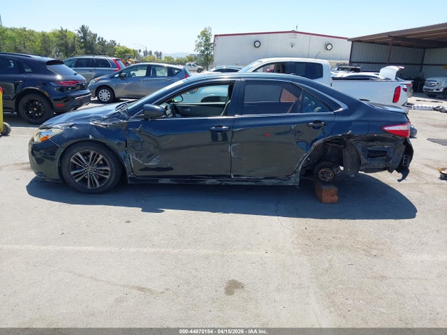 Toyota Camry Se
