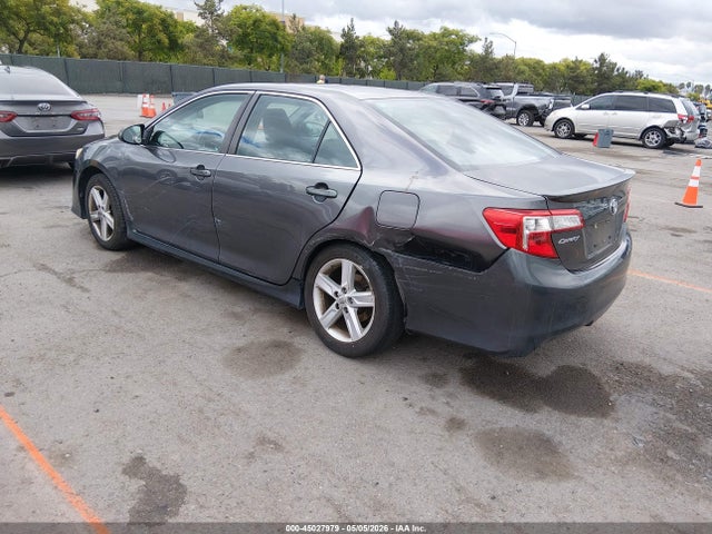 Toyota Camry Se