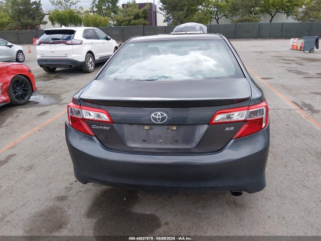 Toyota Camry Se