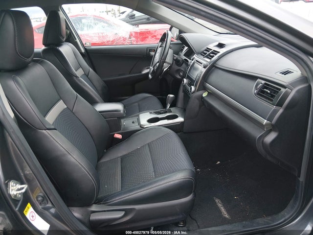 Toyota Camry Se