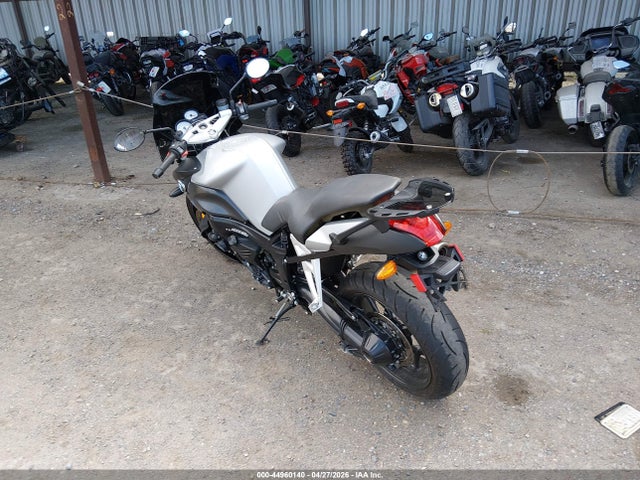 BMW K1200 R