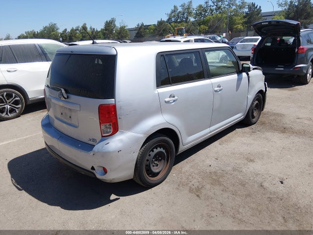 Scion xB