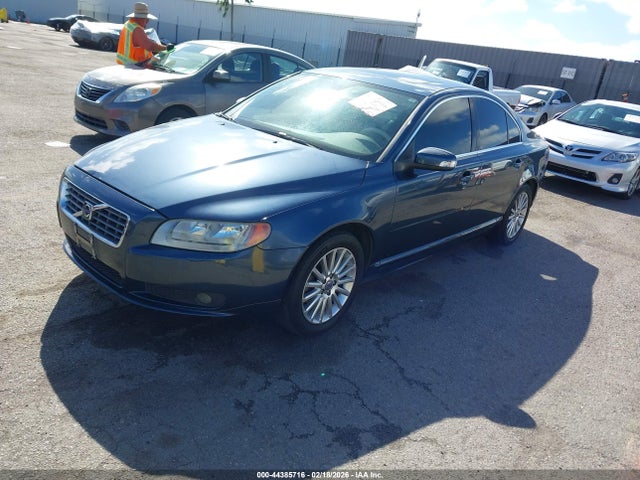 Volvo S80 3.2
