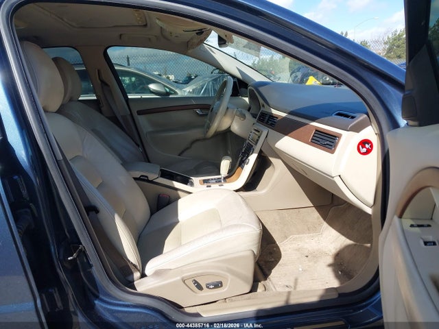 Volvo S80 3.2