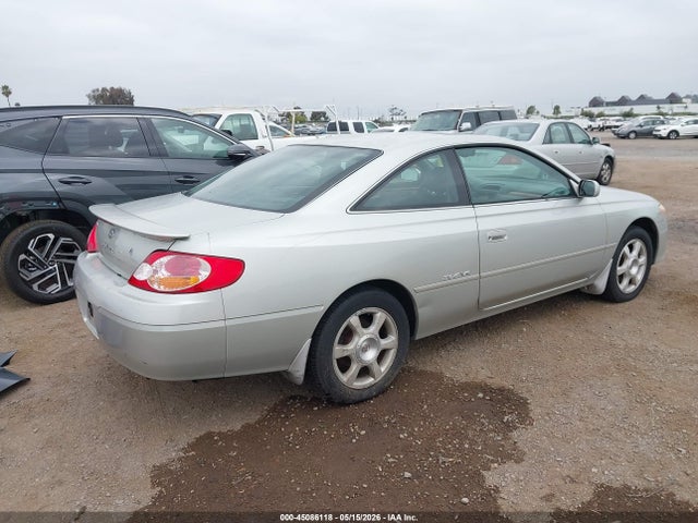 Toyota Camry Sle V6