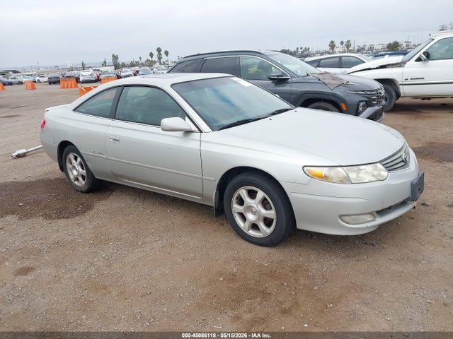 Salvage Toyota Camry Image