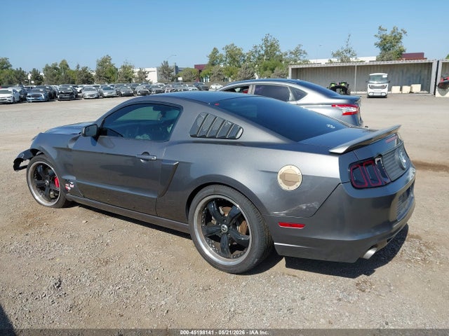 Ford Mustang V6
