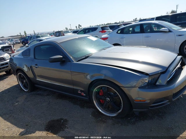 Ford Mustang V6