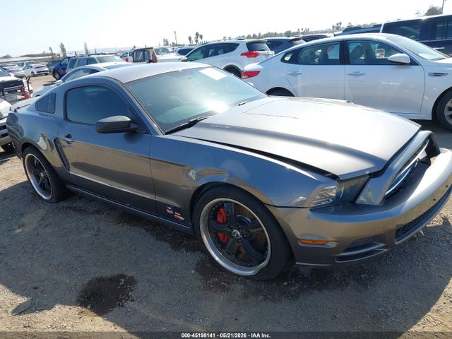 Salvage Ford Mustang Image