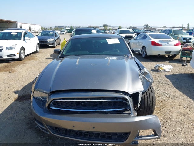 Ford Mustang V6