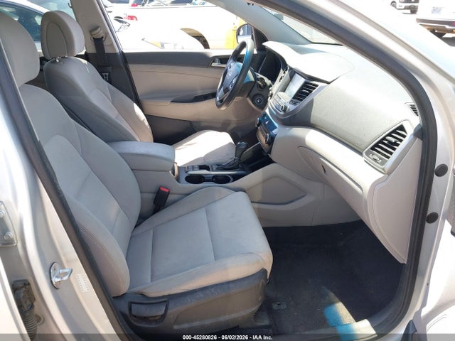 Hyundai TUCSON Sel