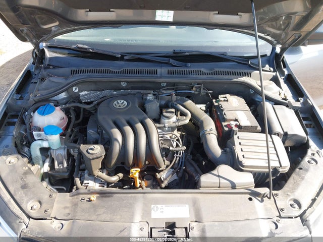 Volkswagen Jetta 2.0l S