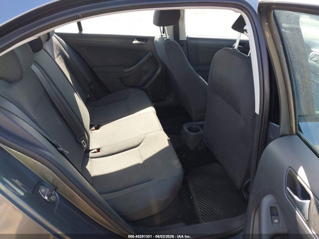 Volkswagen Jetta 2.0l S
