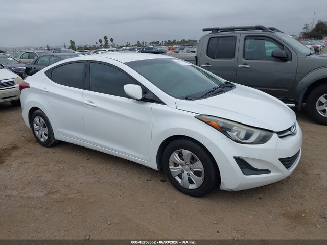 Salvage Hyundai ELANTRA Image