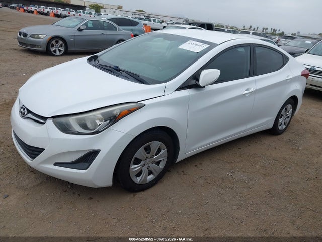 Hyundai ELANTRA Se