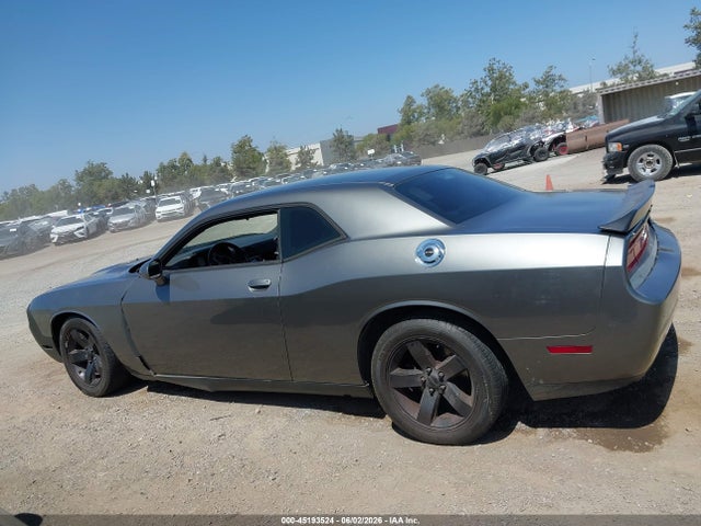 Dodge Challenger Sxt