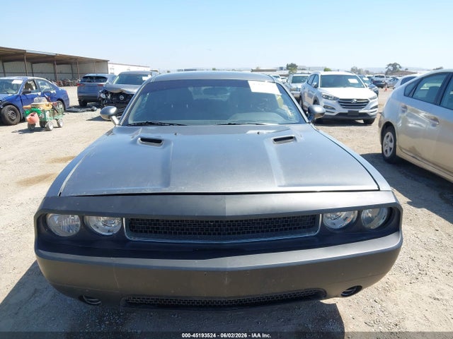 Dodge Challenger Sxt