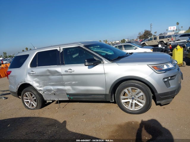 Ford Explorer Xlt