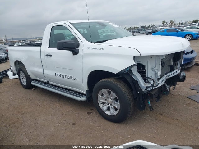 Salvage Chevrolet Silverado 1500 Image