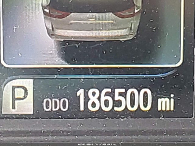 Toyota Sienna Se 8 Passenger