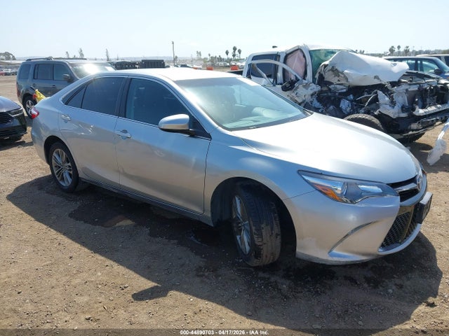 Salvage Toyota Camry Image