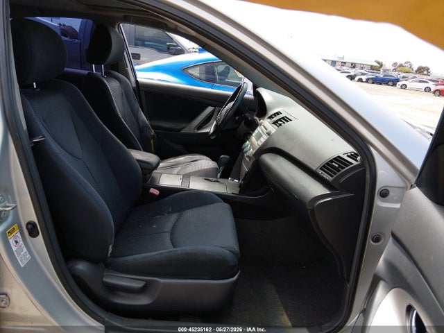 Toyota Camry Se V6