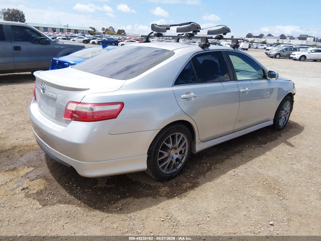 Toyota Camry Se V6