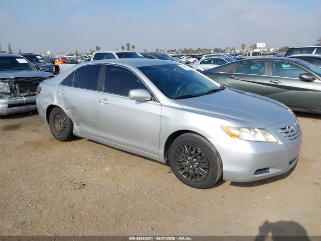 Salvage Toyota Camry Image