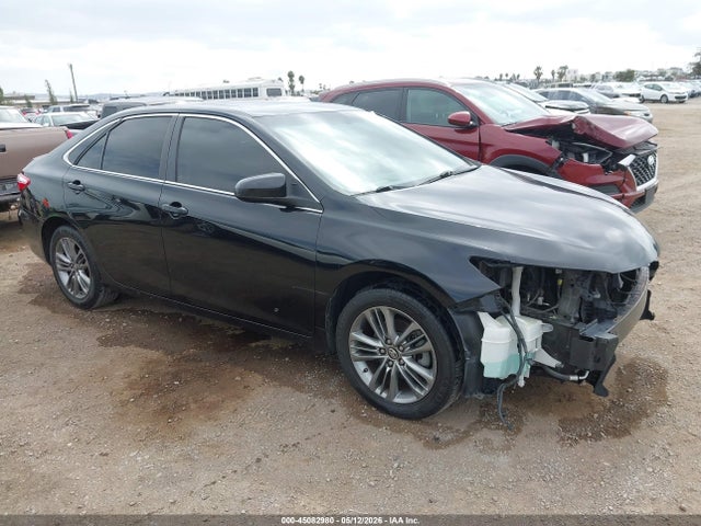 Salvage Toyota Camry Image