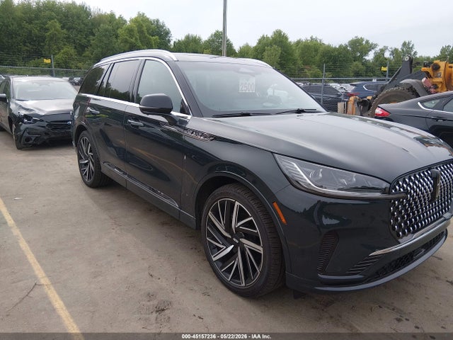 Salvage Lincoln Aviator Image