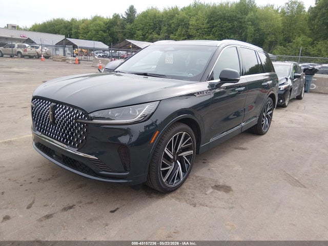 Lincoln Aviator Black Label
