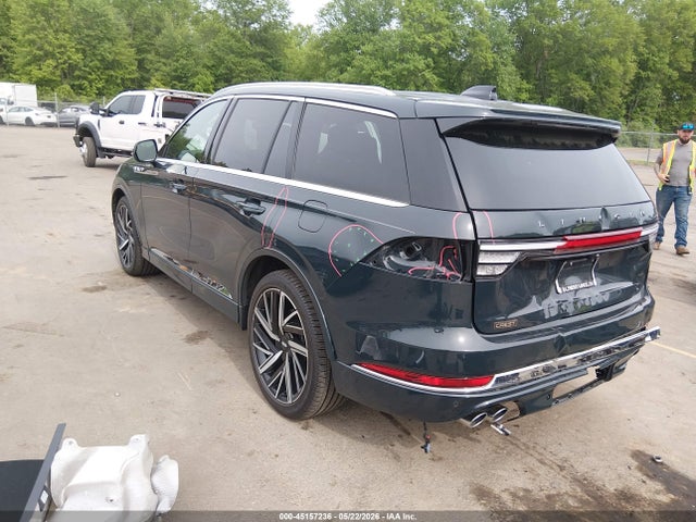Lincoln Aviator Black Label