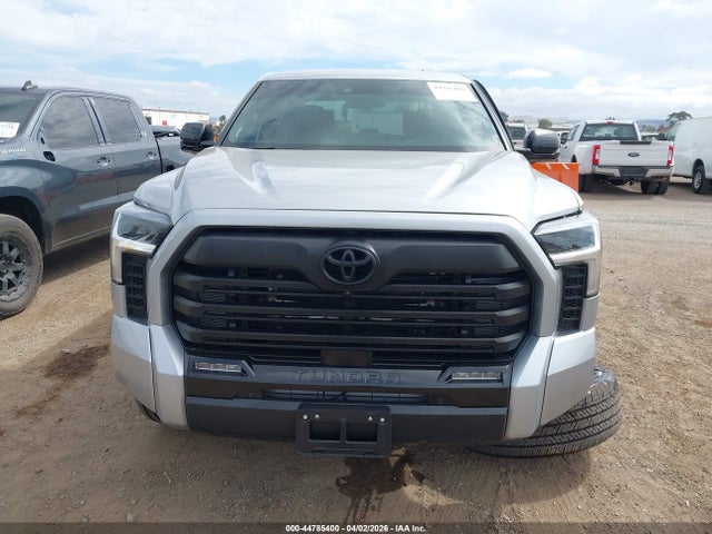 Toyota Tundra Limited Crewmax 5.5' Bed