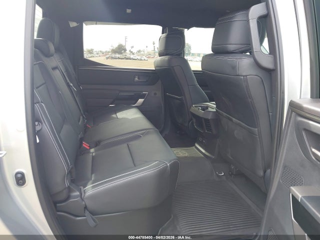 Toyota Tundra Limited Crewmax 5.5' Bed