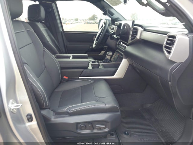Toyota Tundra Limited Crewmax 5.5' Bed