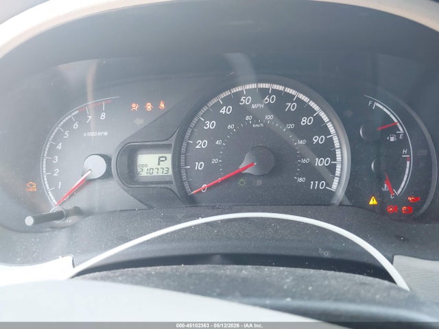 Toyota Sienna Le V6 8 Passenger