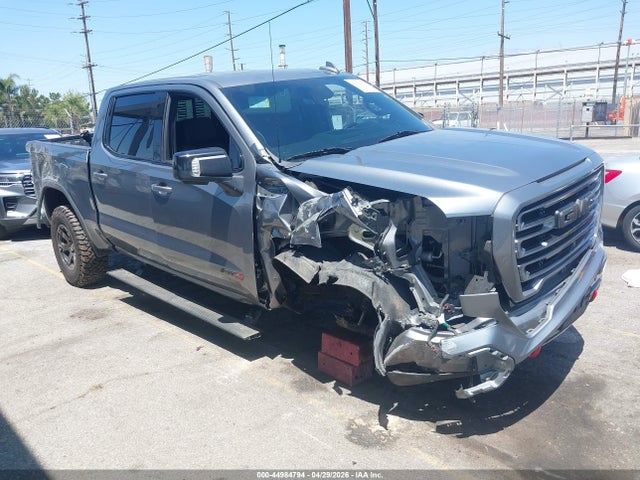 Salvage GMC Sierra 1500 Image
