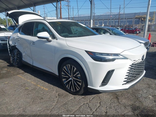 Salvage Lexus RX Image