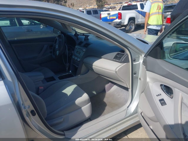 Toyota Camry Ce