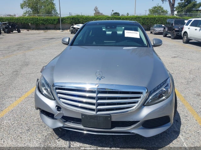 Mercedes-Benz C-Class Luxury 4matic