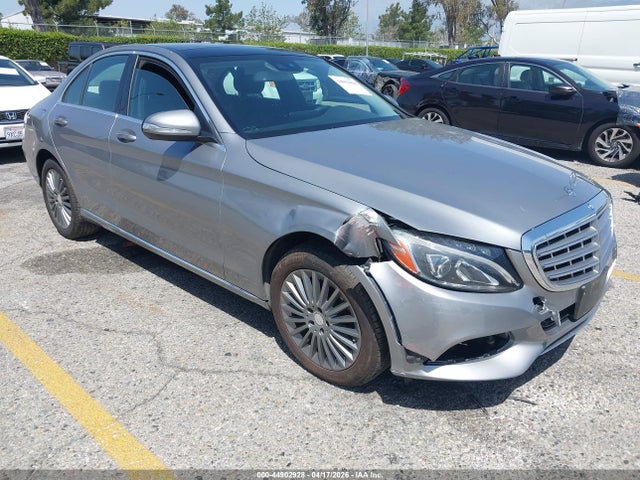 Salvage Mercedes-Benz C-Class Image