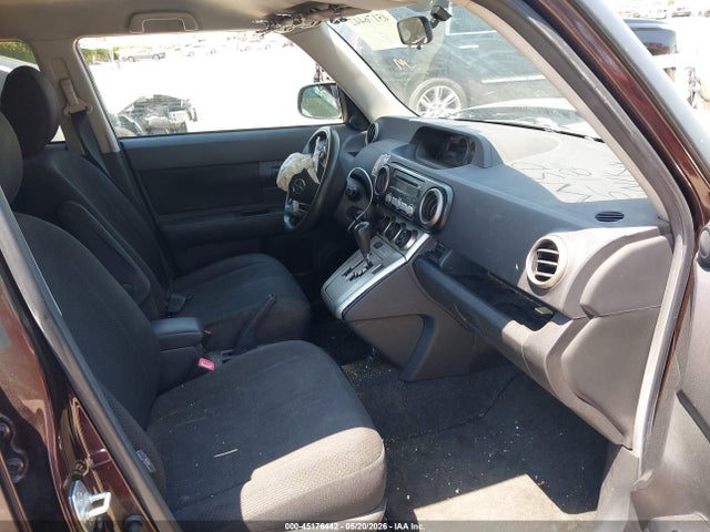 Scion xB