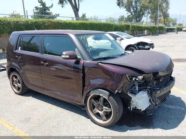 Salvage Scion xB Image