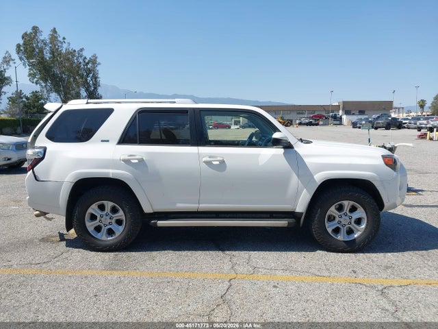 Toyota 4Runner Sr5