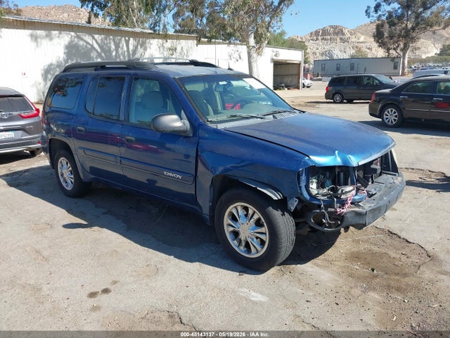 Salvage GMC Envoy XL Image